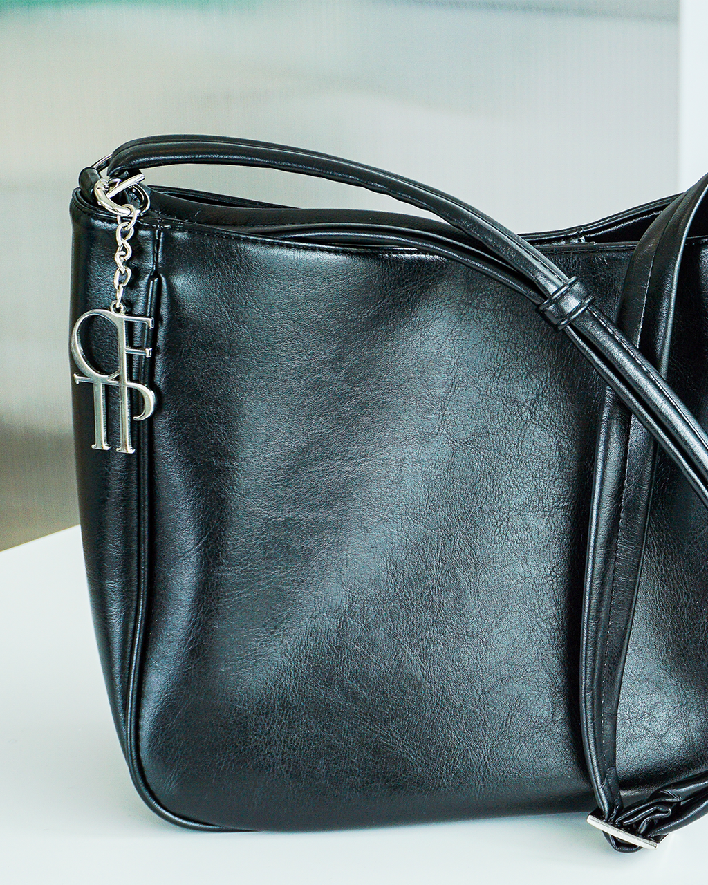 Cavello bag (Cactus Leather Vegan 2-Way Crossbody & Shoulder Bag)