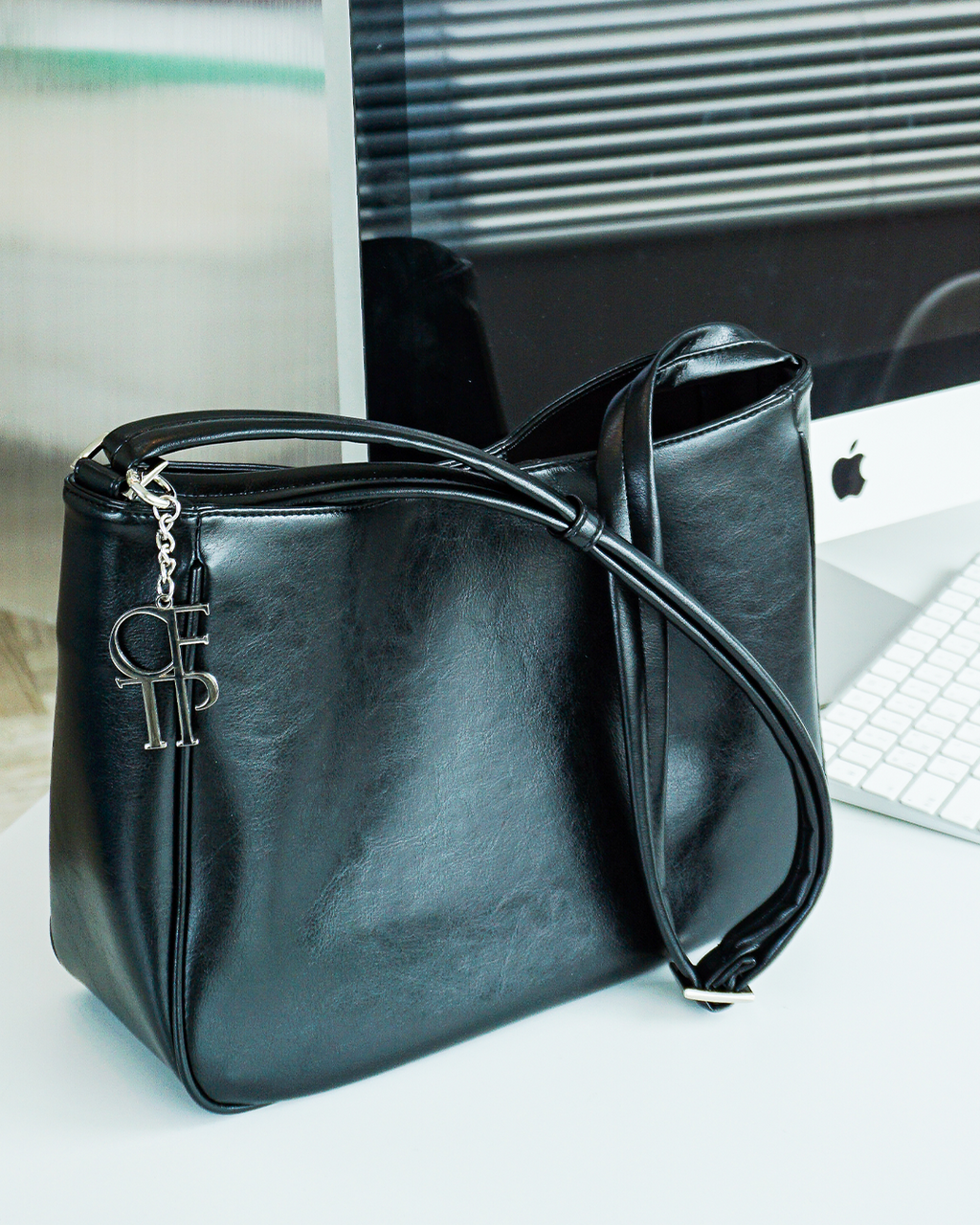 Cavello bag (Cactus Leather Vegan 2-Way Crossbody & Shoulder Bag)