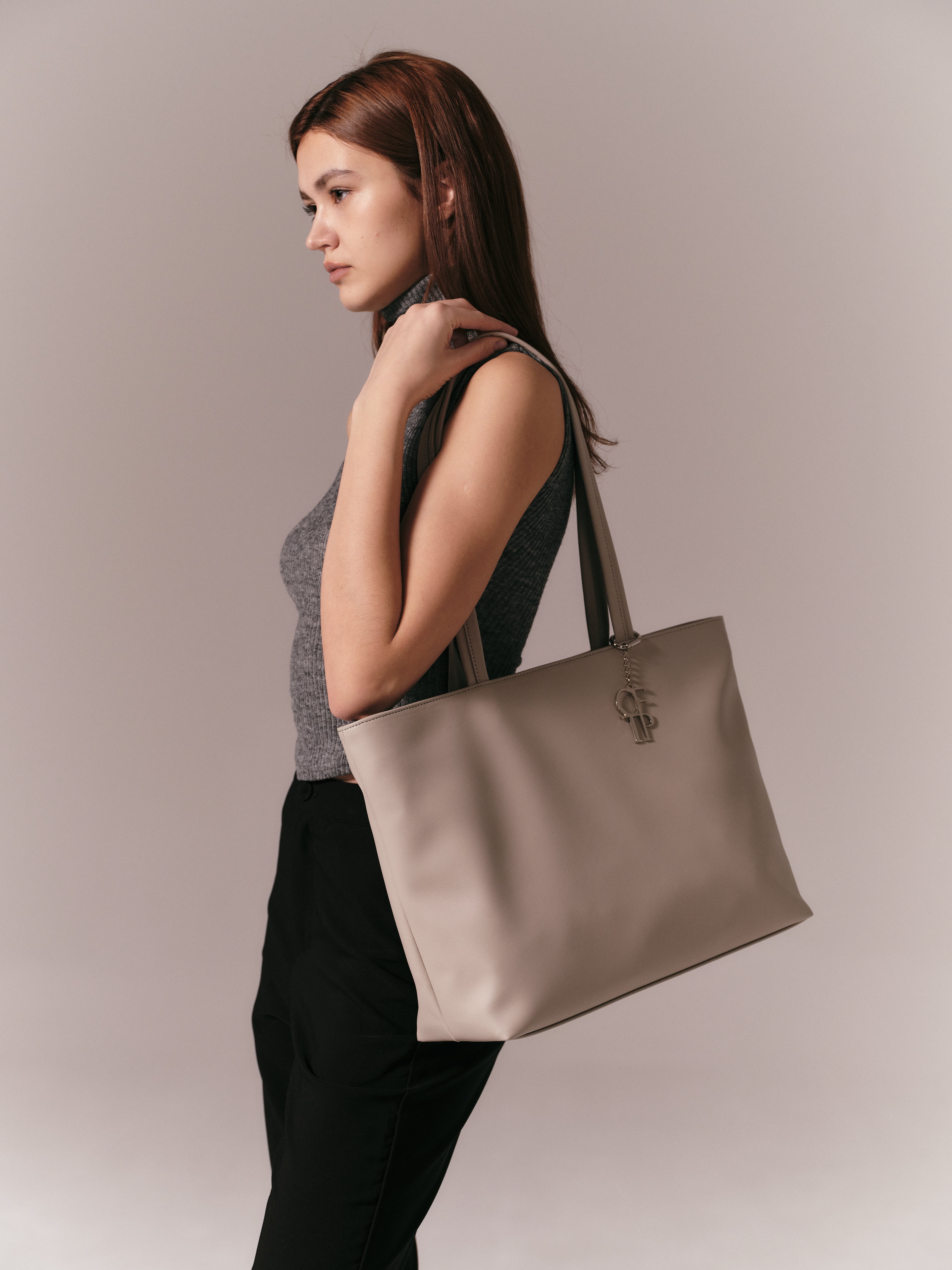 [Pre-order] Marshmallow Bag – Vegan Cactus Leather Shopper Tote (Grey Ivory)